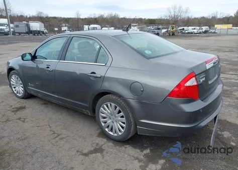2012 Ford Fusion Hybrid z USA, uszkodzony, nr VIN 3FADP0L33CR315128